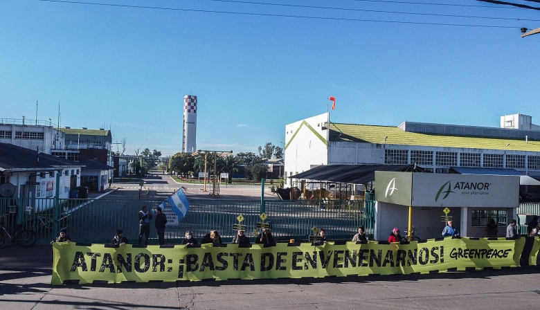 Nueva denuncia contra Atanor por vertido de efluentes industriales