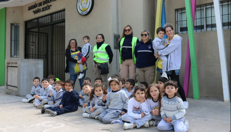 Control Urbano realizó una jornada de Educación Vial en el Jardín de Infantes "Niño Jesús"