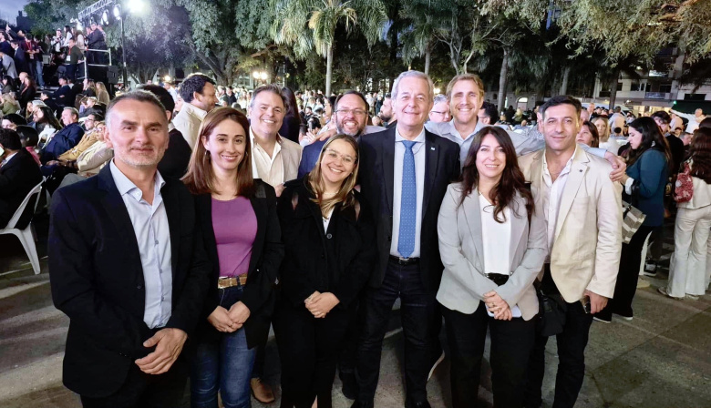 Daniel Tonelli y su gabinete juraron la nueva Constitución en Santa Fe