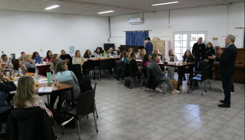Por primera vez se reunió el Consejo Escolar para la Inclusión 2025