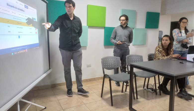 El Concejo Deliberante presentó su nueva página web oficial desarrollada por estudiantes del Instituto N° 21