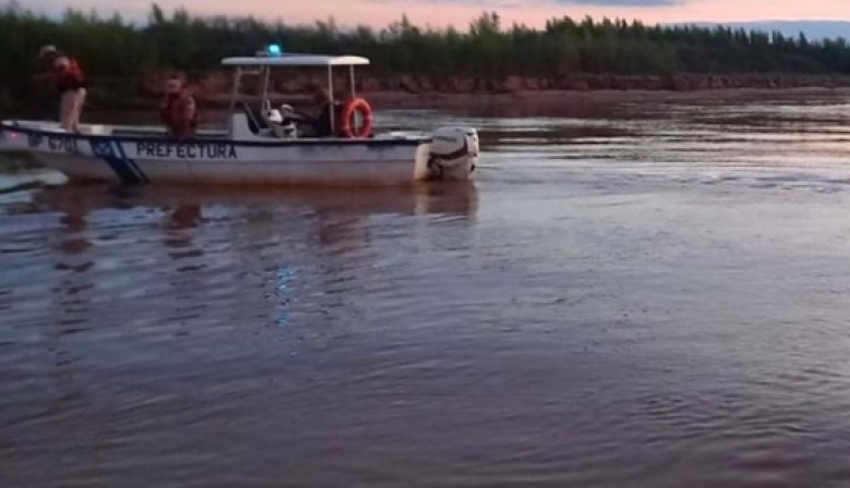 Encontraron el cuerpo del guía de pesca desaparecido junto a su hijo en el río Paraná