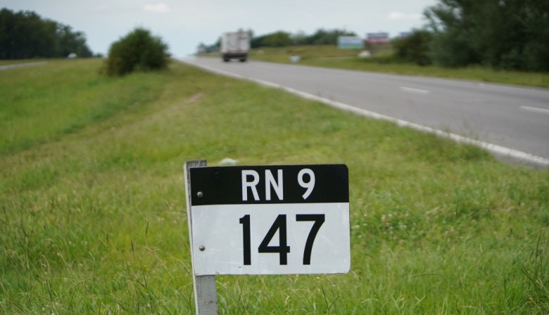 Ruta 9: Vialidad habilitó el tránsito de vehículos livianos con destino a Buenos Aires