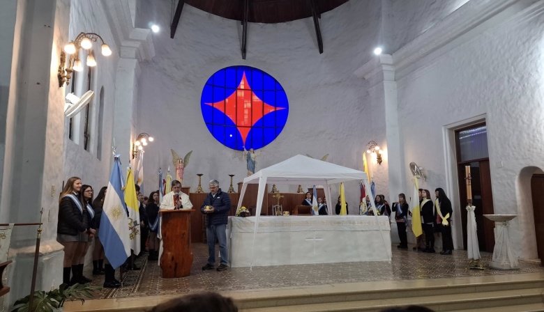 Inician una campaña solidaria para reparar el techo de la parroquia La Asunción