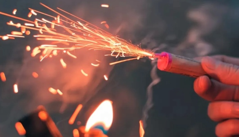 Sanciones por pirotecnia: los clubes locales enfrentan nuevas actas y posibles multas