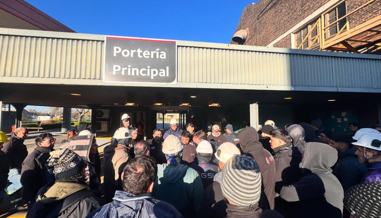 Hay más suspensiones en Acindar por falta de actividad