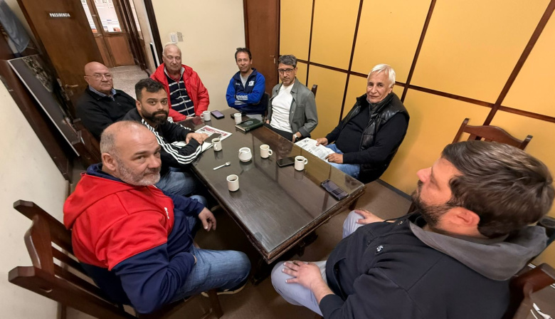 Clubes de Arroyo Seco cuestionan la nueva ordenanza de pirotecnia cero y piden revisión de sanciones