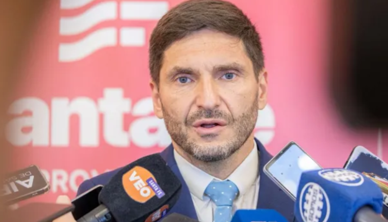 Pullaro convocó a sesiones extraordinarias