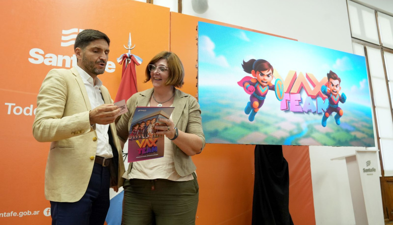 Pullaro presentó Vax Team, el nuevo programa provincial de vacunación
