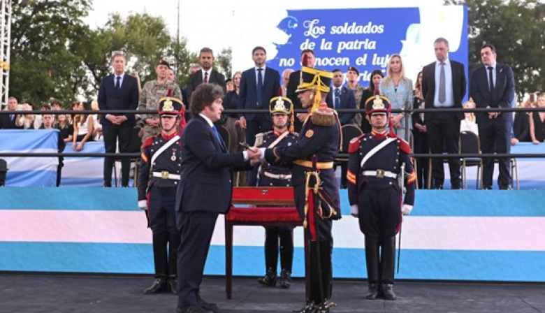 Milei definió al Sable Corvo como “el símbolo material más poderoso de la Nación Argentina”