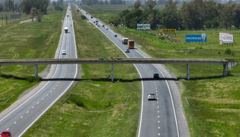 El Gobierno lanza licitación para concesionar la autopista Rosario Buenos Aires