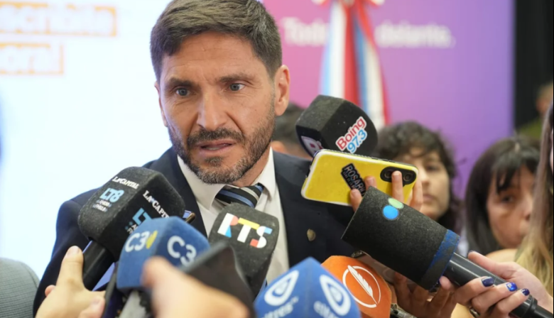 Pullaro dijo que la protesta de la policía “fue un reclamo justo y genuino” y anunció un aumento de sueldo