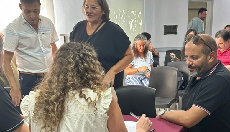 Otras 11 familias del Barrio Asunción más cerca de escriturar sus viviendas