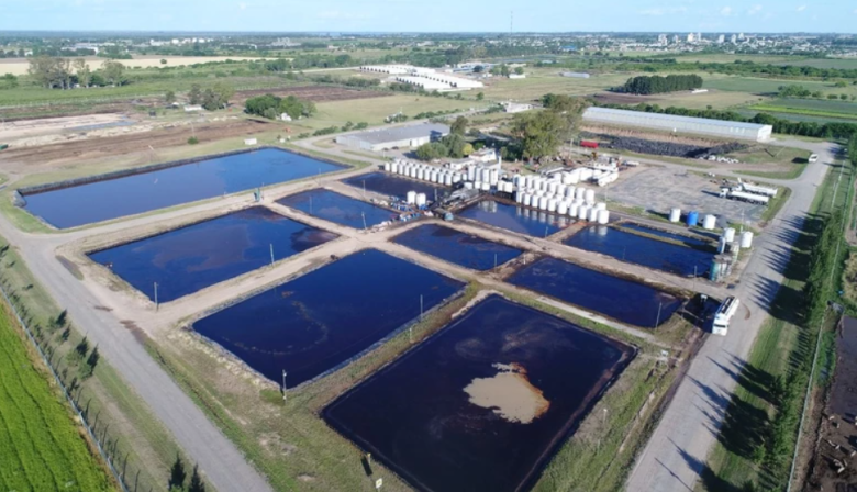 Continúa vigente para Worms la prohibición de arrojar efluentes al arroyo Seco