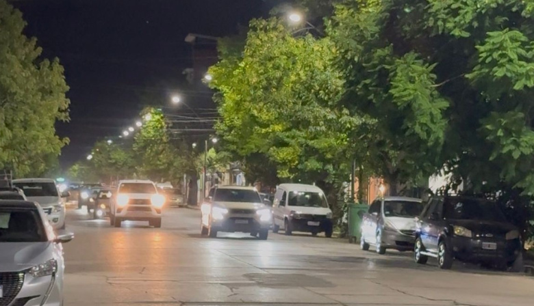 Más luces led sobre calle Belgrano