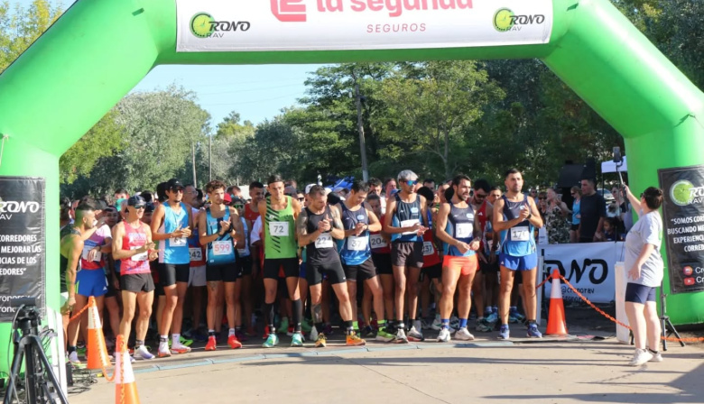 460 corredores participaron de la Maratón de los Bomberos