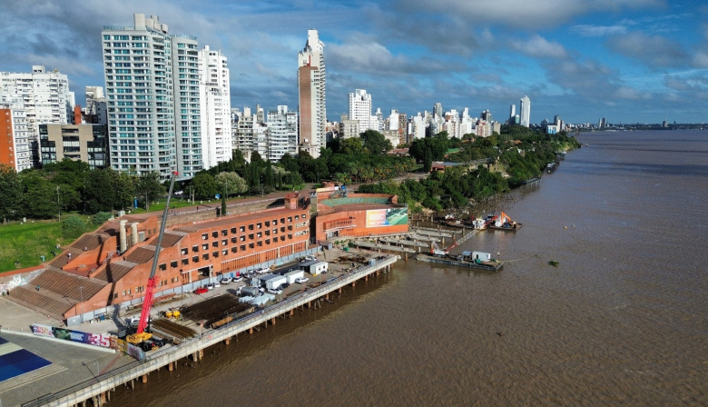 Enrico recorrió obras en Parque España