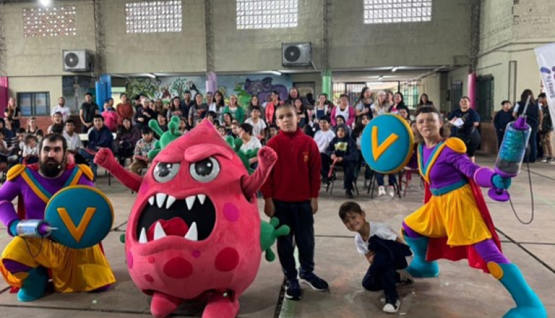 Vax Team y Santa Fe Acá Escuela se unieron para fortalecer la vacunación de niños y niñas