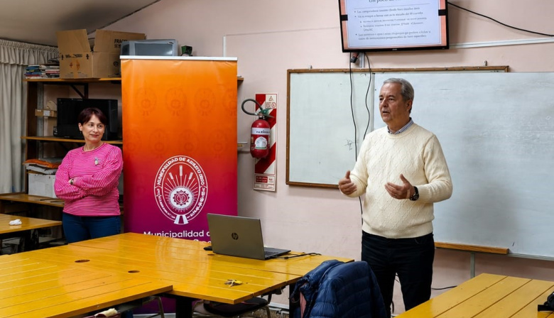 Inició el curso de Ofimática dictado en el marco de Santa Fe Capacita