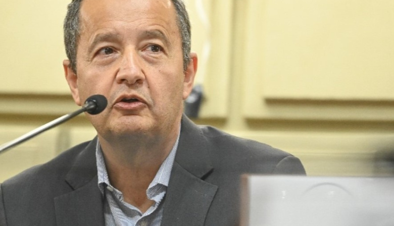 Del Frade pide que el Gobierno defina su postura sobre la polémica licitación de la Hidrovía