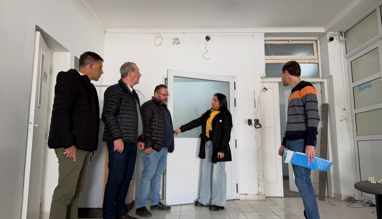Tonelli recorrió las obras en el Hospital N° 50