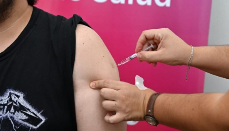 Casi 350.000 santafesinos se vacunaron contra la gripe