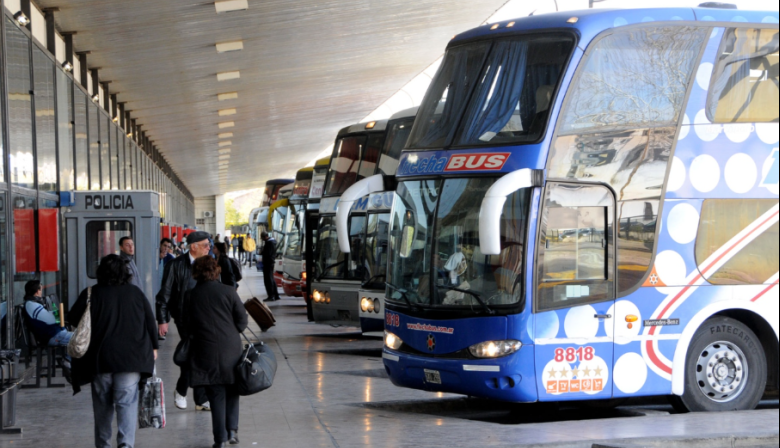 Nación quitó subsidios a empresas de micros por pasajes gratuitos para personas con discapacidad