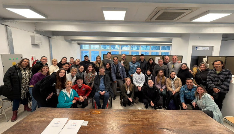 Estudiantes de Educación Física se suman a programas sociales provinciales