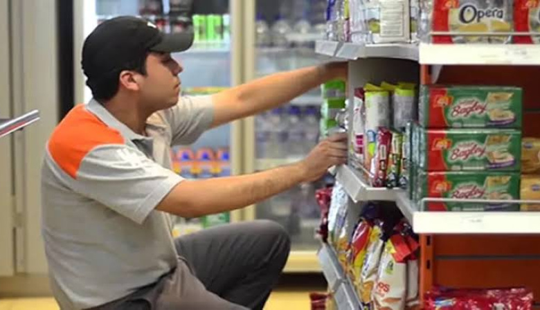 Este lunes no habrá actividad en negocios por el Día del Empleado de Comercio