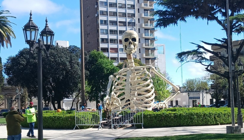 San Nicolás se prepara para vivir tres noches de Halloween en la Costanera