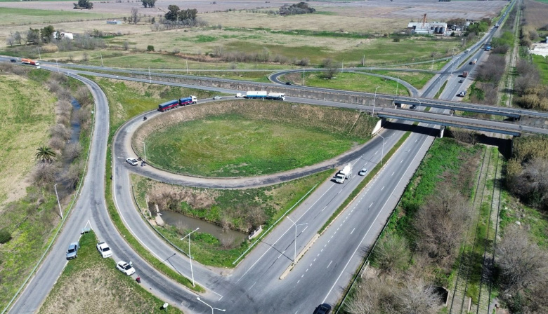 Santa Fe avanza con la recuperación de la A012 mientras repara rutas provinciales