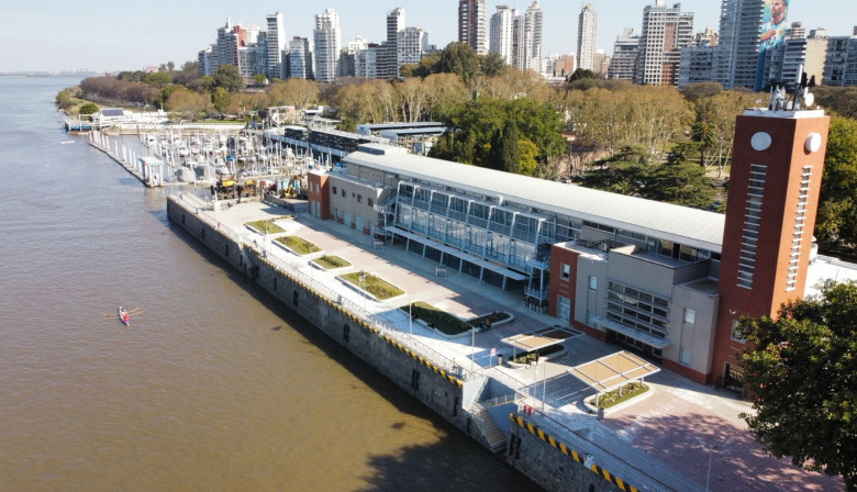 Presentaron la nueva temporada de cruces a la isla y paseos por el Paraná desde La Fluvial
