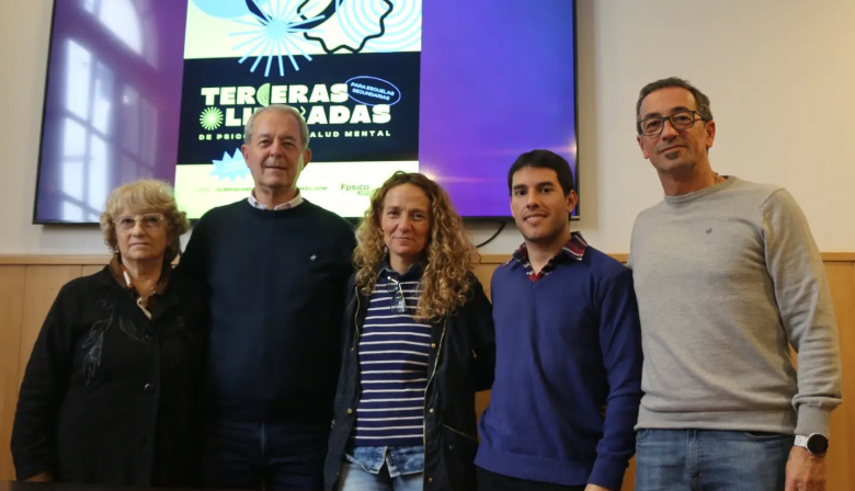 Jóvenes arroyenses en la final de las olimpiadas de Psicología y Salud Mental de la UNR