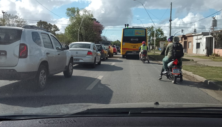 Tonelli destacó los avances en seguridad vial y estacionamiento sobre ruta 21