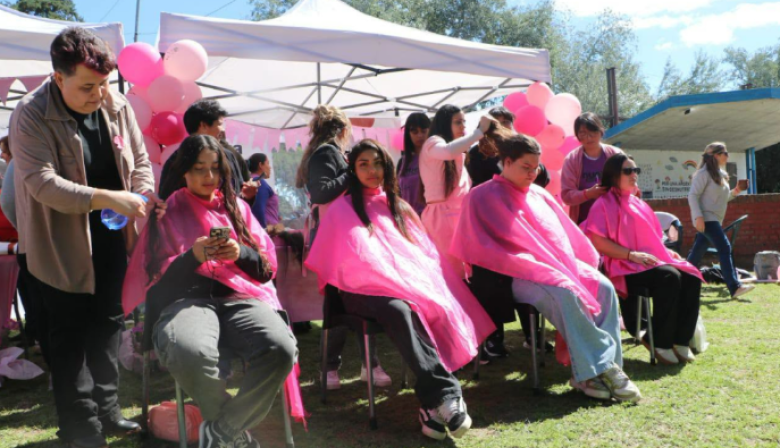 Octubre Rosa: Convocante jornada de concientización y prevención