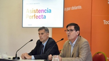 Santa Fe anunció un programa de incentivo económico para premiar a docentes que tengan asistencia perfecta