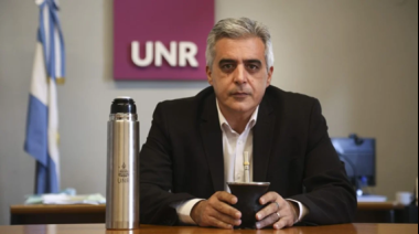 El rector de la UNR ordenó suspender al docente denunciado por el periodista Juan Pedro Aleart por abuso sexual