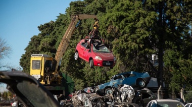 Provincia finalizó la compactación de más de 300 vehículos decomisados