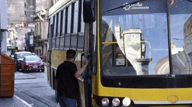 El gobierno de Santa Fe volvió a autorizar un aumento en el transporte interurbano