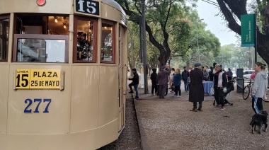 El tranvía histórico 277 celebró diez años de su regreso a las calles de Rosario