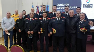 Bomberos de Arroyo Seco participaron de encuentro de la Región Centro