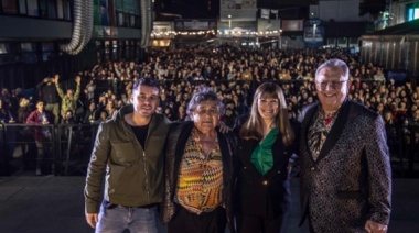 Con la presentación del libro de Los Palmeras, culminó una exitosa edición de la Feria del Libro Rosario