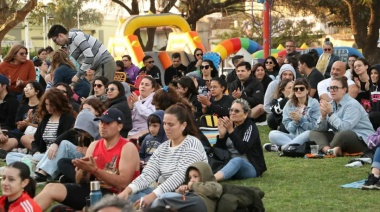 Primavera en vivo convocó a grandes y chicos en el anfiteatro