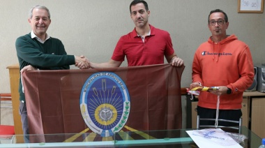 Entrega de banderas y acompañamiento a la Asociación Bomberos Voluntarios