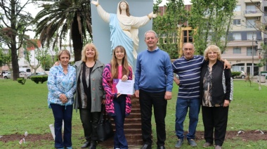 Reconocieron a Sol De Cristófano por la restauración de la imagen de la Virgen María