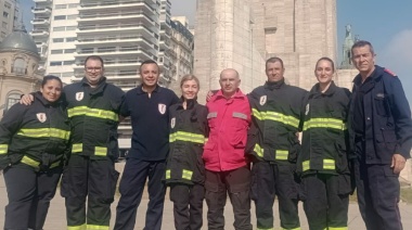 Integrante de Bomberos de Arroyo Seco viajó a Villa Gesell con la Brigada USAR de Santa Fe