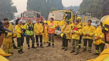 40 brigadistas santafesinos combaten incendios en la Patagonia