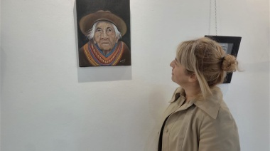 Lorena Orellano expone su arte en una muestra llena de recuerdos y emociones