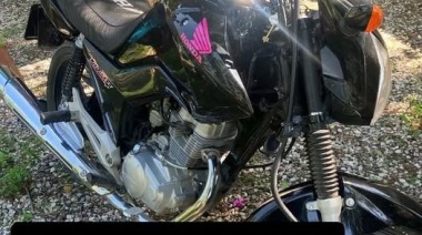 Investigan el robo de una motocicleta
