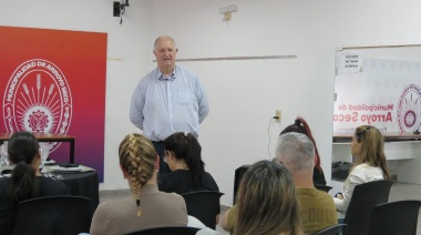 Comenzó la Capacitación para Mozos y Camareras